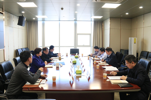 陜西省政府研究室曹可清調研省融資擔保集團_副本.jpg 陜西省政府研究室曹可清調研省融資擔保集團_副本.jpg