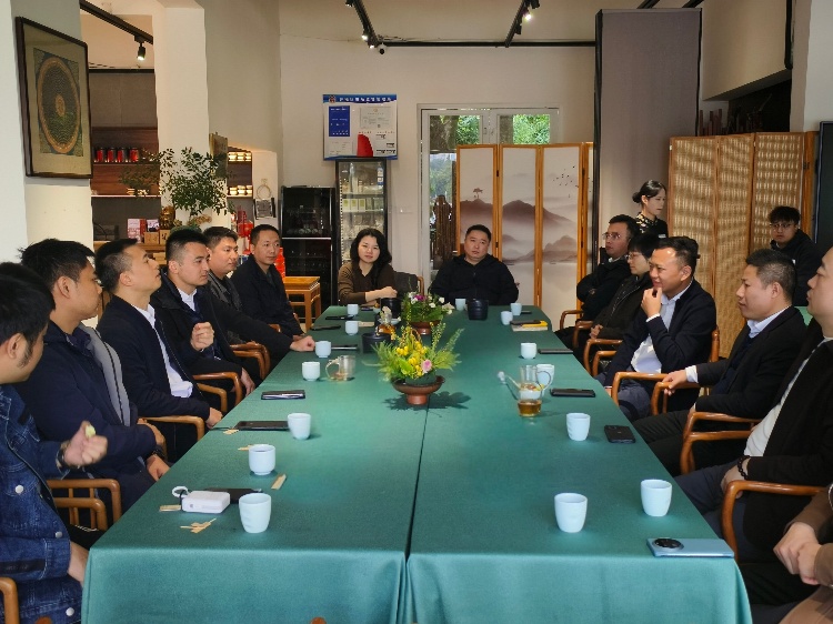 科擔(dān)黨建活動(dòng)圖片2_副本.jpg 科擔(dān)黨建活動(dòng)圖片2_副本.jpg